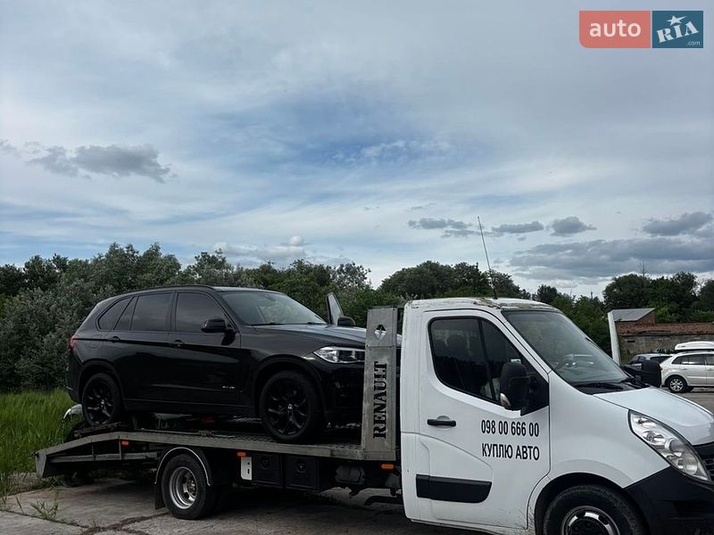 Евакуатор Renault Master 2014 в Житомирі