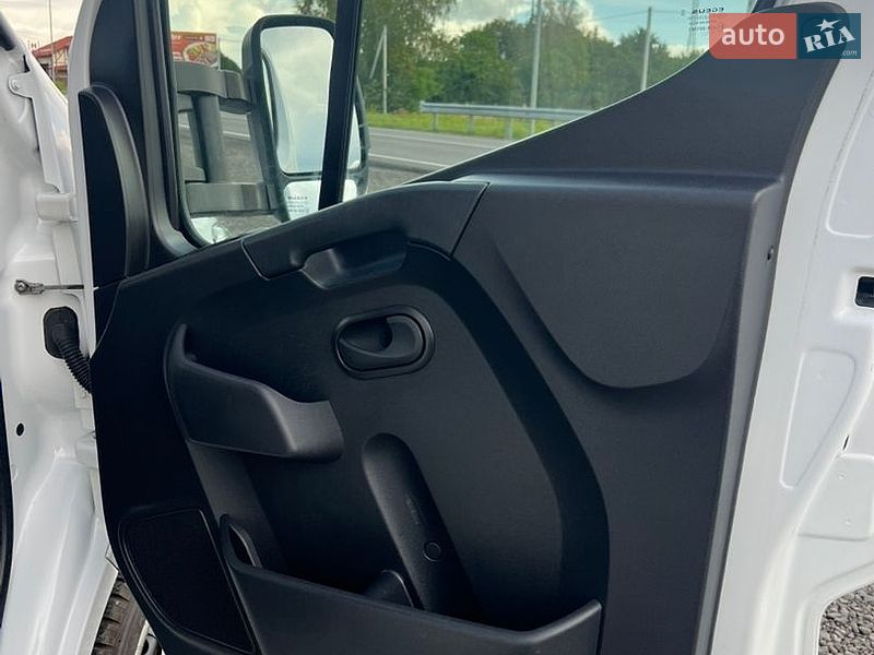 Тентований Renault Master 2022 в Ковелі