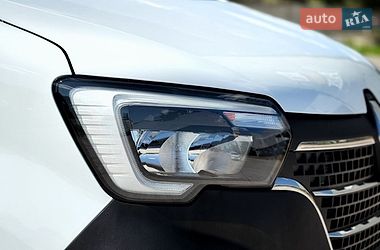 Грузовой фургон Renault Master 2022 в Киеве