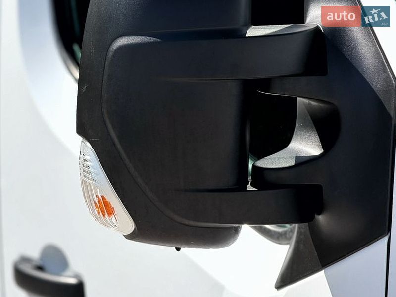 Грузовой фургон Renault Master 2022 в Киеве