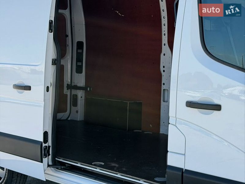 Грузовой фургон Renault Master 2022 в Киеве