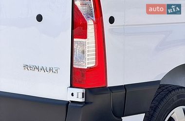Грузовой фургон Renault Master 2022 в Киеве