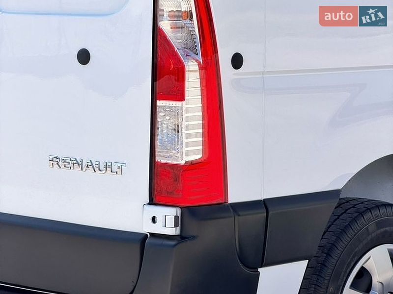 Грузовой фургон Renault Master 2022 в Киеве