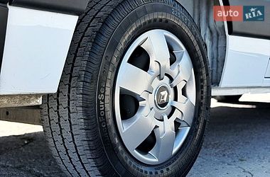 Грузовой фургон Renault Master 2022 в Киеве