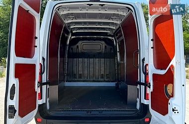 Грузовой фургон Renault Master 2022 в Киеве