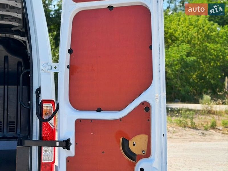 Грузовой фургон Renault Master 2022 в Киеве