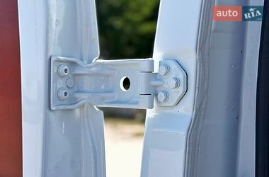 Грузовой фургон Renault Master 2022 в Киеве