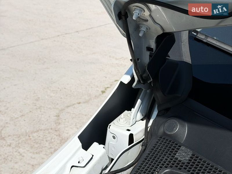 Грузовой фургон Renault Master 2022 в Киеве