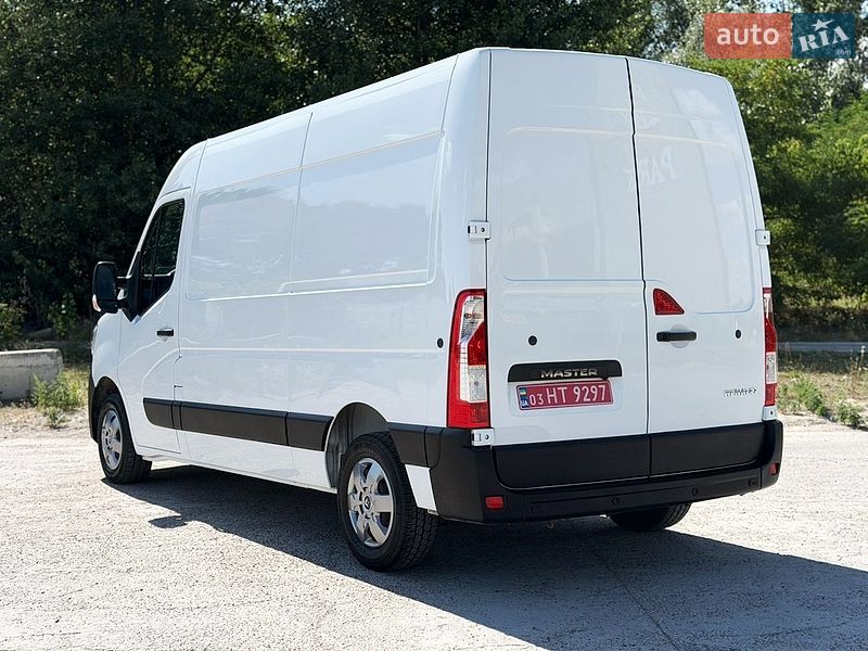 Грузовой фургон Renault Master 2022 в Киеве