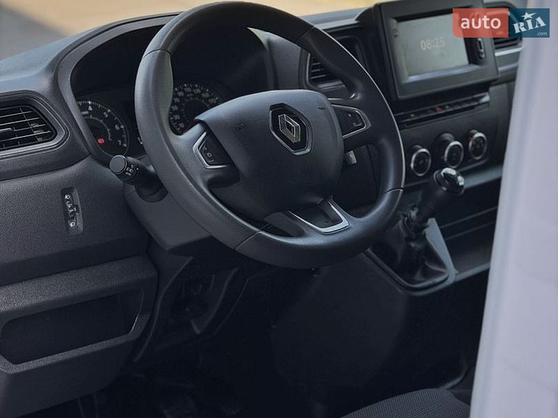 Грузовой фургон Renault Master 2022 в Киеве