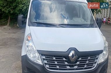 Грузопассажирский фургон Renault Master 2015 в Киеве