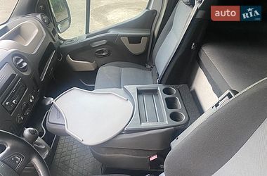 Грузопассажирский фургон Renault Master 2015 в Киеве