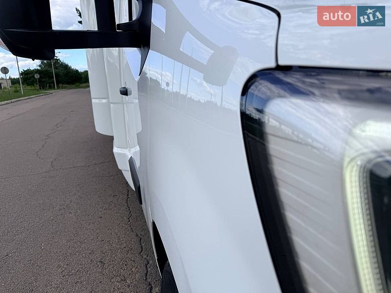 Грузовой фургон Renault Master 2023 в Киеве