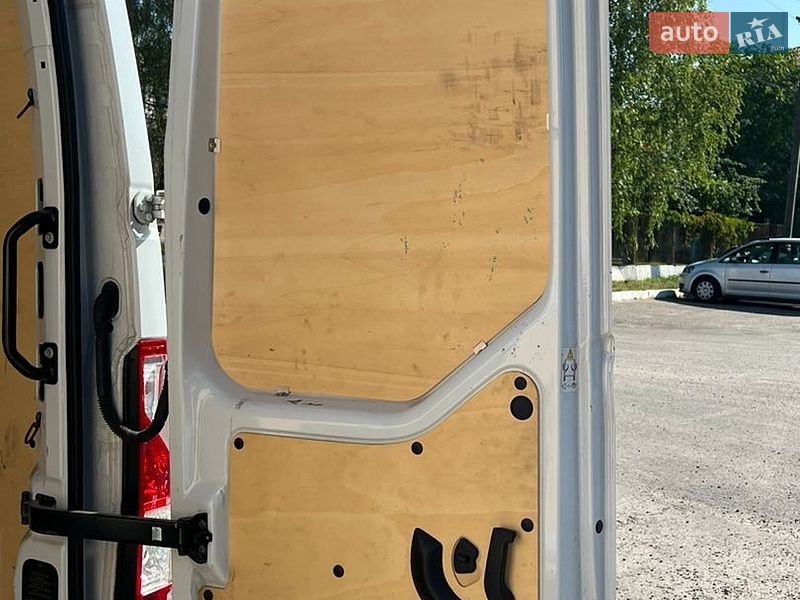 Грузовой фургон Renault Master 2022 в Луцке