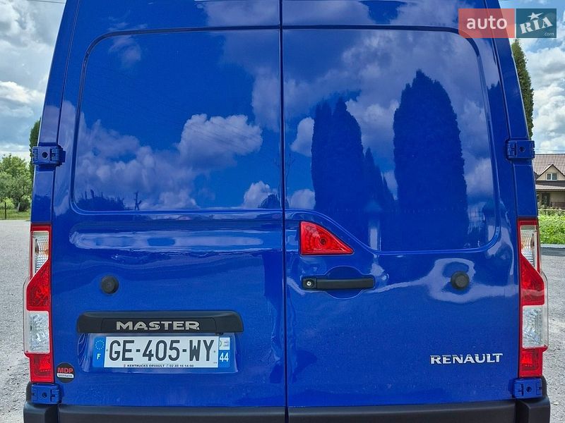 Вантажний фургон Renault Master 2022 в Дубні