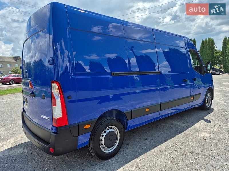 Вантажний фургон Renault Master 2022 в Дубні