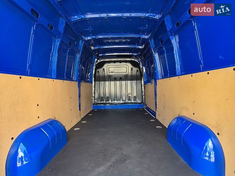 Вантажний фургон Renault Master 2022 в Дубні