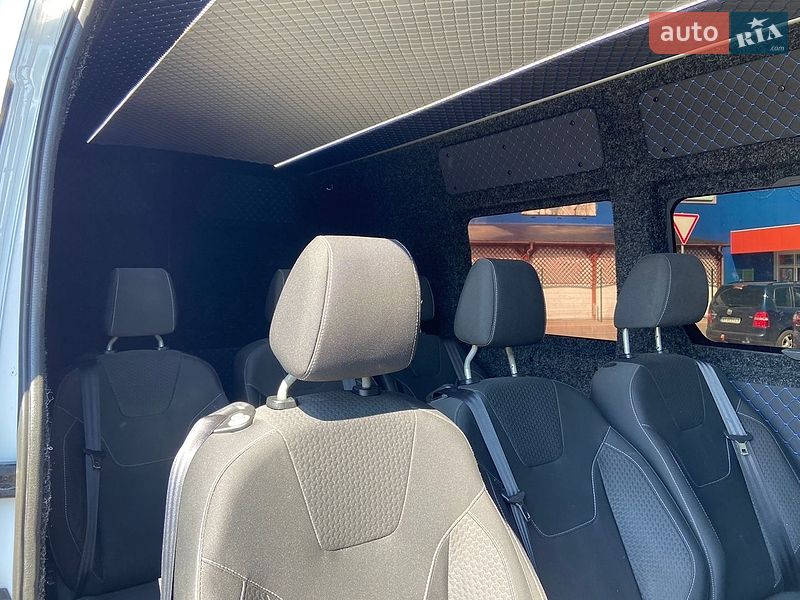 Вантажопасажирський фургон Renault Master 2018 в Калуші фото 14 Вантажопасажирський фургон Renault Master 2018 в Калуші