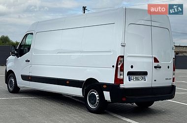 Грузовой фургон Renault Master 2023 в Дубно