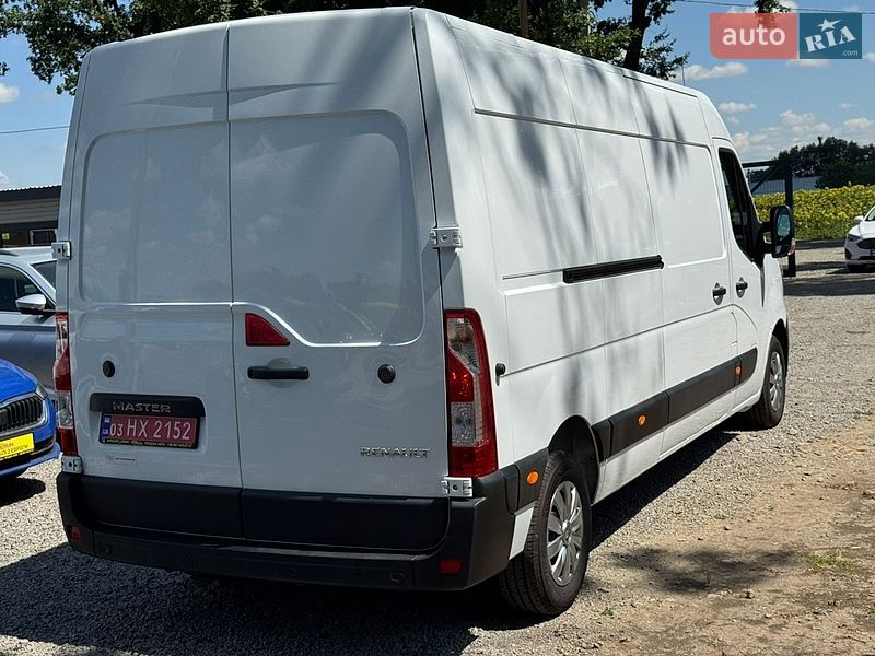 Грузовой фургон Renault Master 2022 в Умани