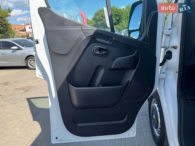Грузовой фургон Renault Master 2021 в Бердичеве