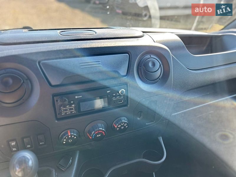 Тентованый Renault Master 2020 в Хусте