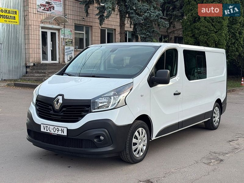 Вантажопасажирський фургон Renault Master 2019 в Дубні