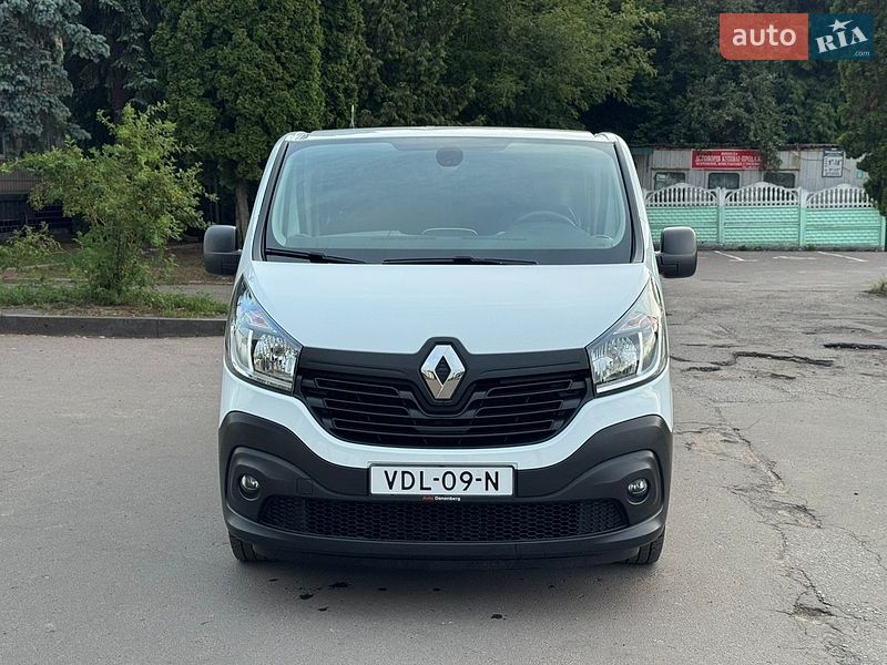 Вантажопасажирський фургон Renault Master 2019 в Дубні