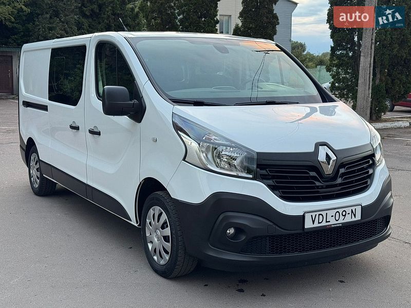 Вантажопасажирський фургон Renault Master 2019 в Дубні