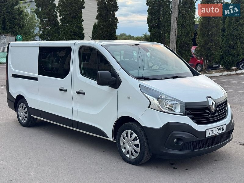 Вантажопасажирський фургон Renault Master 2019 в Дубні