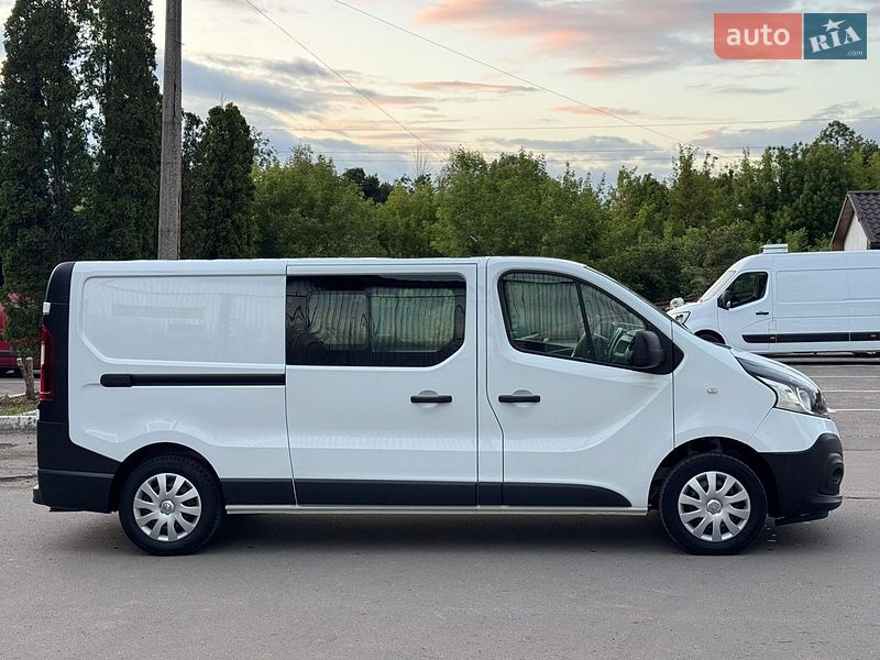 Вантажопасажирський фургон Renault Master 2019 в Дубні