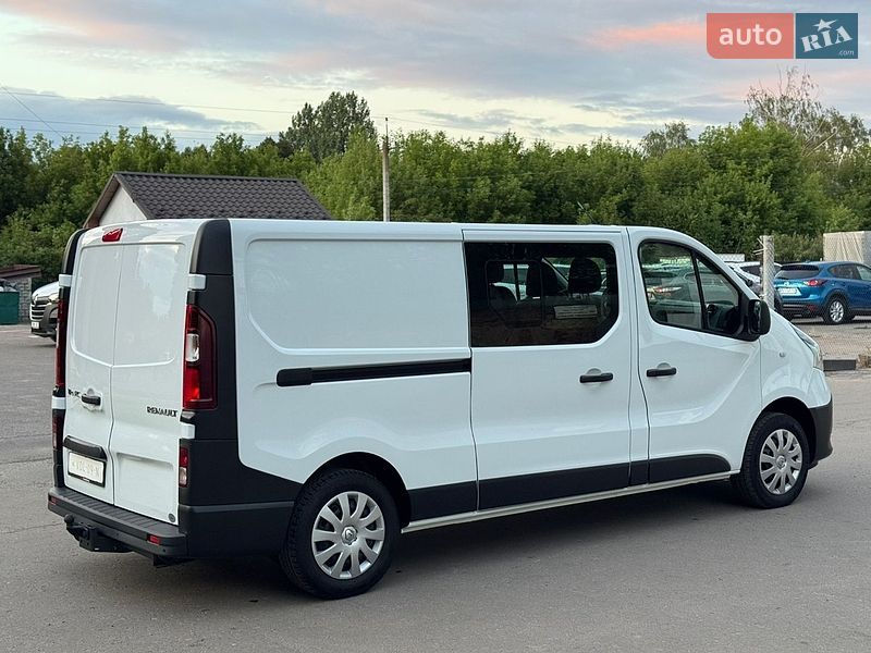 Вантажопасажирський фургон Renault Master 2019 в Дубні