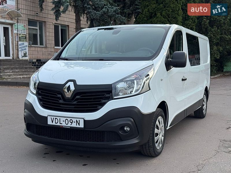 Вантажопасажирський фургон Renault Master 2019 в Дубні