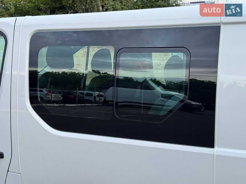 Вантажопасажирський фургон Renault Master 2019 в Дубні