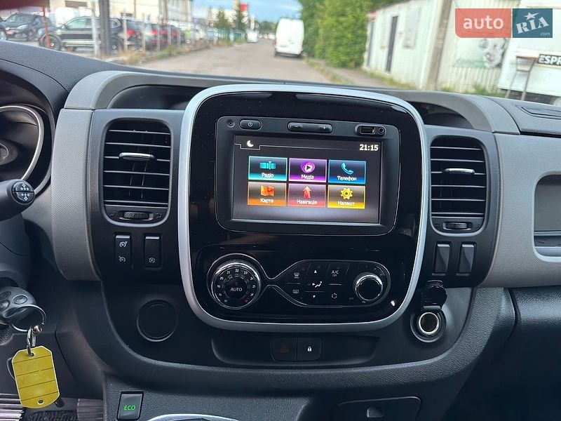 Вантажопасажирський фургон Renault Master 2019 в Дубні