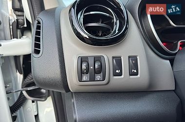 Вантажопасажирський фургон Renault Master 2019 в Дубні