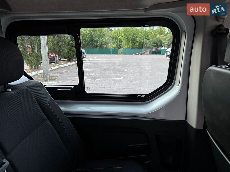 Вантажопасажирський фургон Renault Master 2019 в Дубні