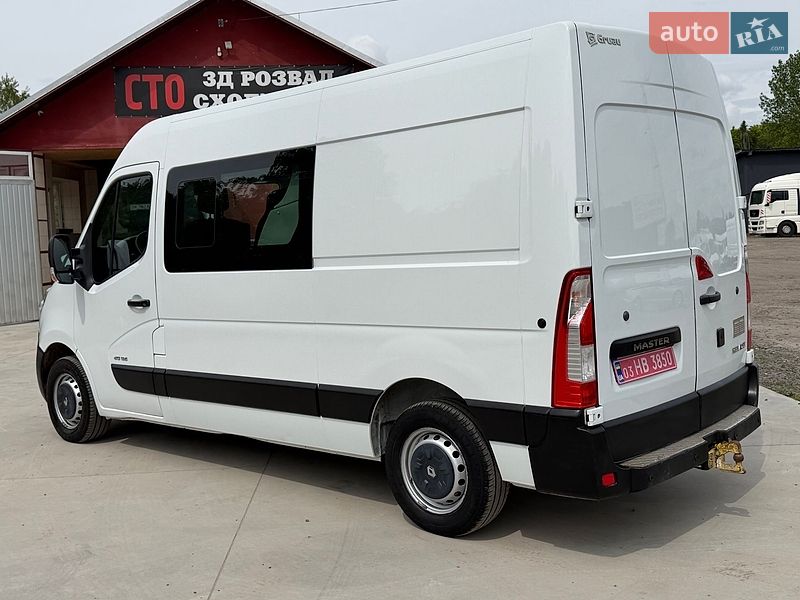 Грузопассажирский фургон Renault Master 2016 в Млинове