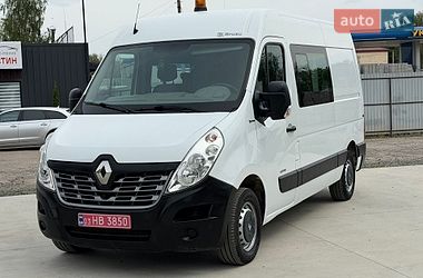 Грузопассажирский фургон Renault Master 2016 в Млинове