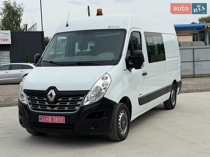 Грузопассажирский фургон Renault Master 2016 в Млинове