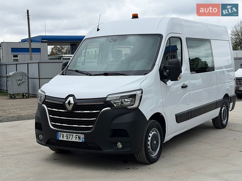 Грузопассажирский фургон Renault Master 2021 в Млинове