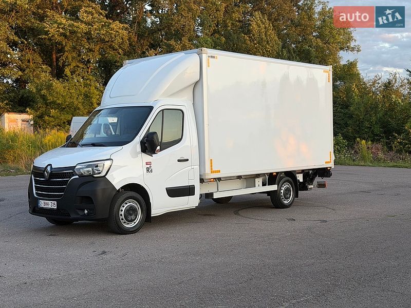 Грузовой фургон Renault Master 2021 в Дубно