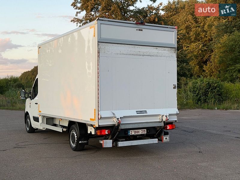 Грузовой фургон Renault Master 2021 в Дубно