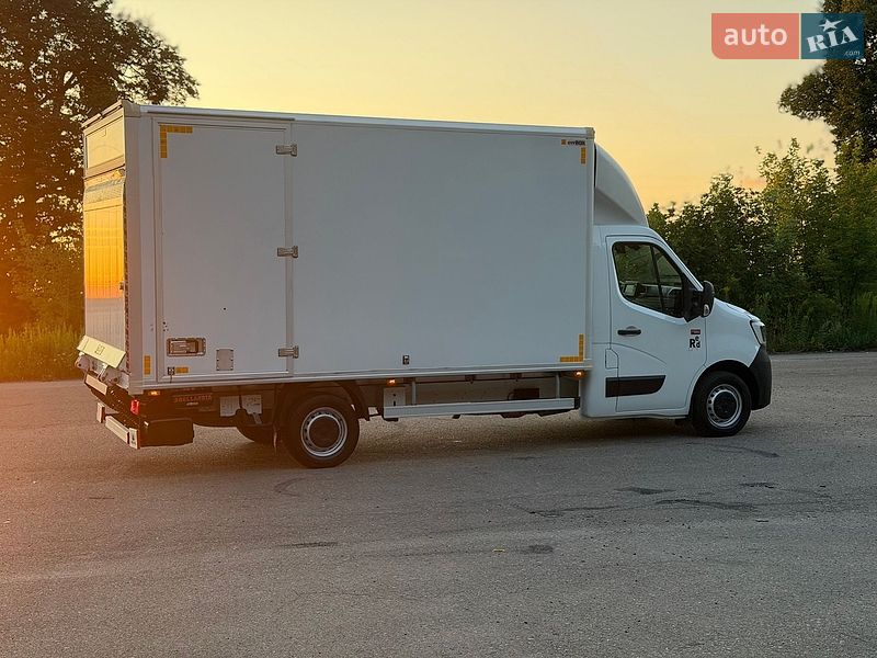 Грузовой фургон Renault Master 2021 в Дубно