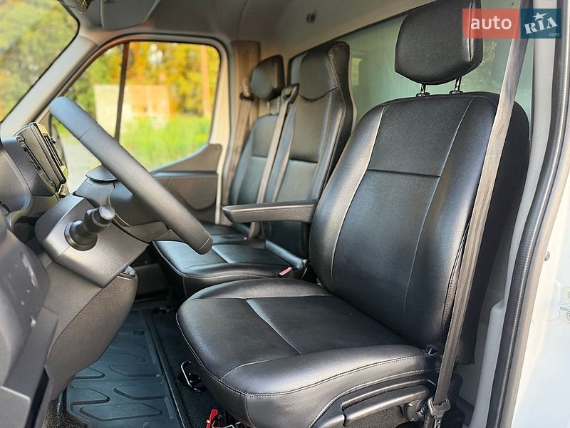 Грузовой фургон Renault Master 2021 в Дубно