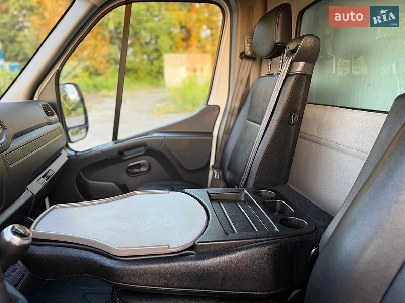 Грузовой фургон Renault Master 2021 в Дубно