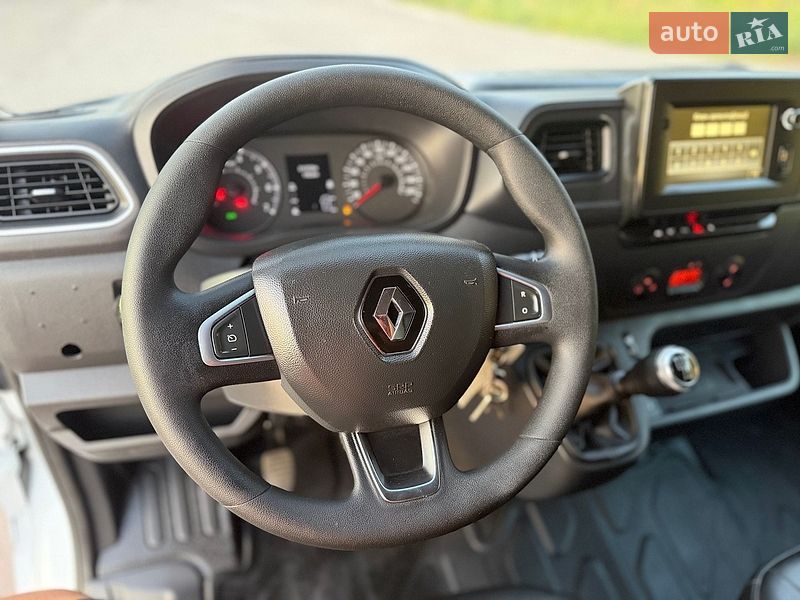 Грузовой фургон Renault Master 2021 в Дубно