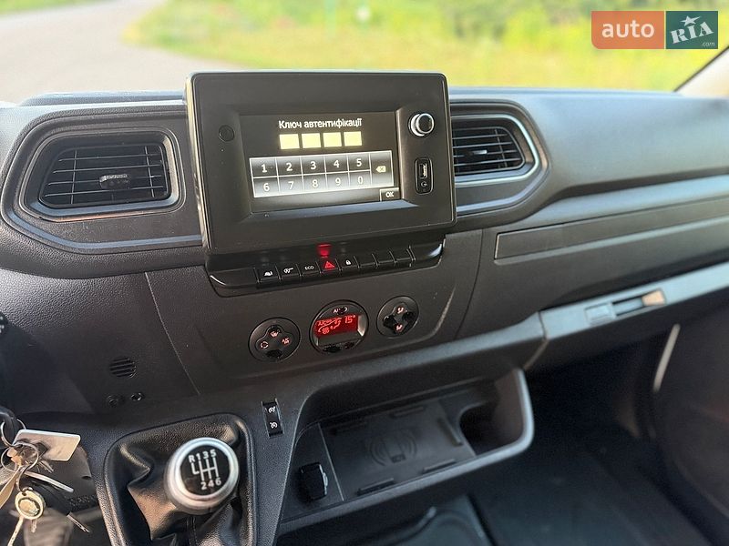 Грузовой фургон Renault Master 2021 в Дубно