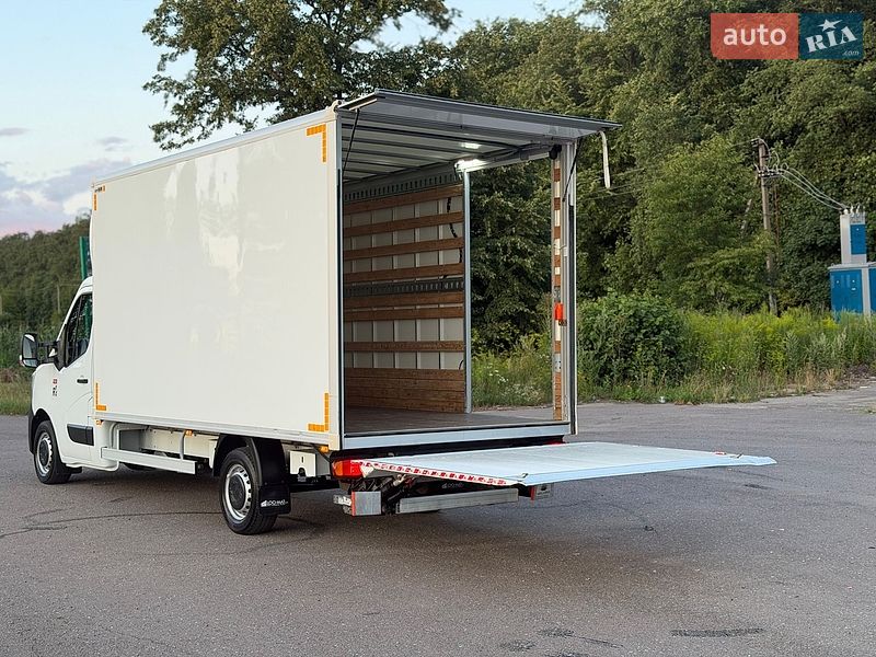 Грузовой фургон Renault Master 2021 в Дубно