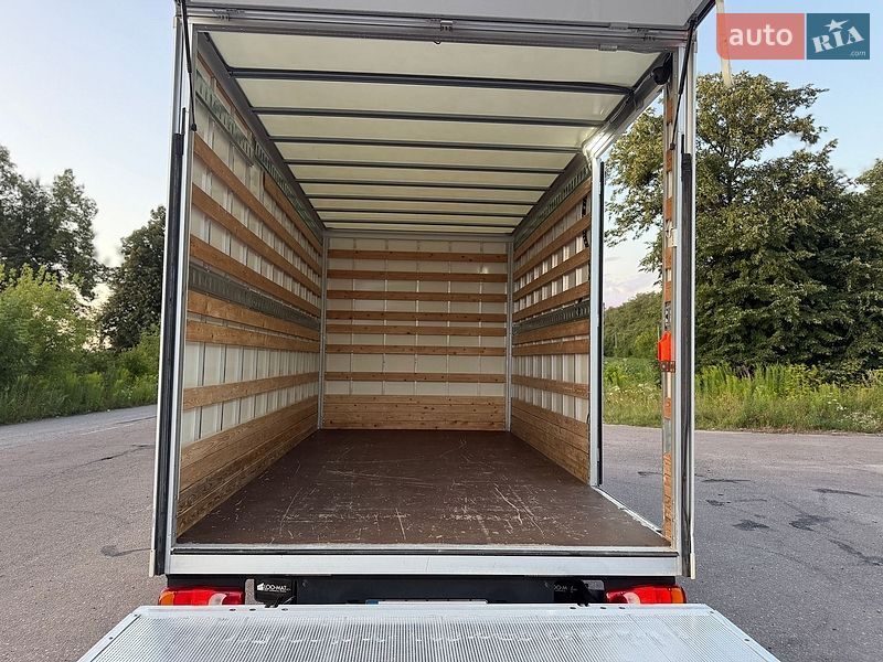 Грузовой фургон Renault Master 2021 в Дубно